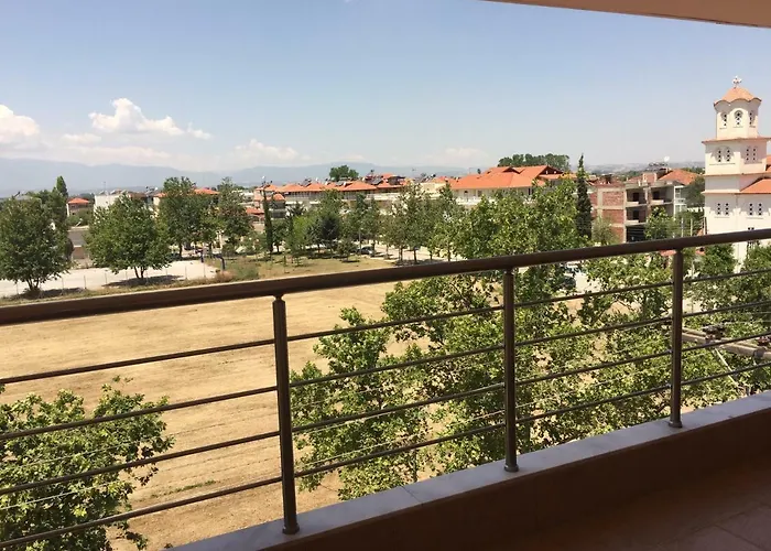 Dimis Studios And Apartments